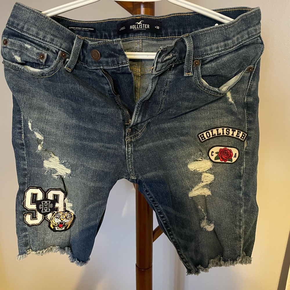 Embroidered denim jean shorts